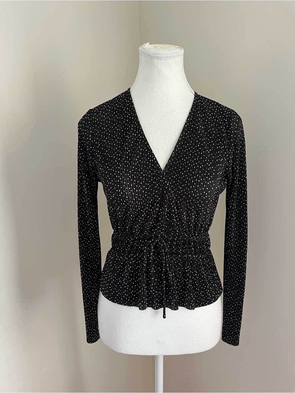 Dynamite Black V-Neck Long-Sleeve Peplum Top with White Dot Print